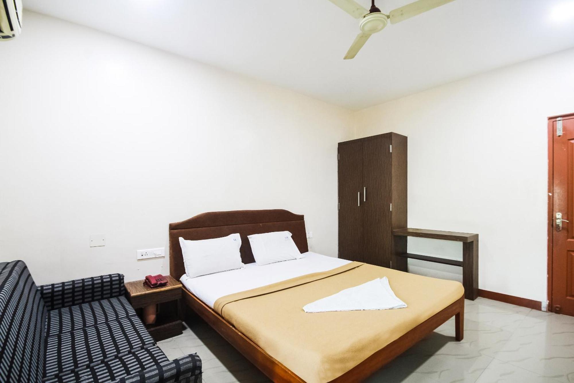 Hotel O Lk Residency Tindivanam Esterno foto